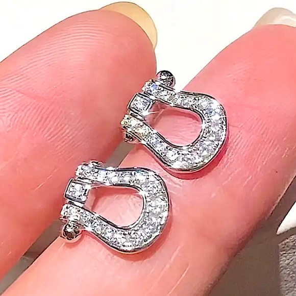 Sterling Silver Zircon Horseshoe Earrings, Stud, Horse bit, Snaffle, D Ring - Picture 1 of 4